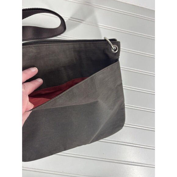 Baggallini Grey Everyplace Crossbody Bag/Purse, Gray Interior & Multi Pocket - Picture 3 of 6